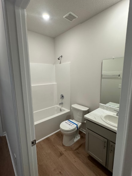 Building Photo - 893 N Buckeye St