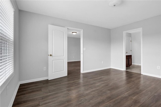 Building Photo - 374 Guibor Ct