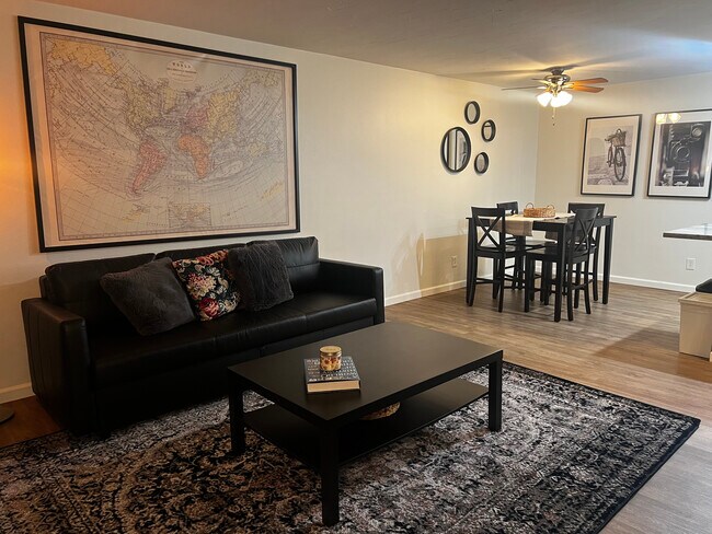 LIVINGROOM - 1615 Hotel Cir S