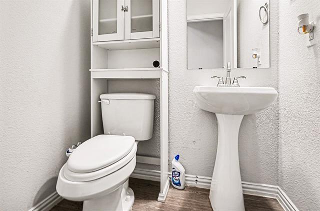 Building Photo - 10233 Fulgham Dr