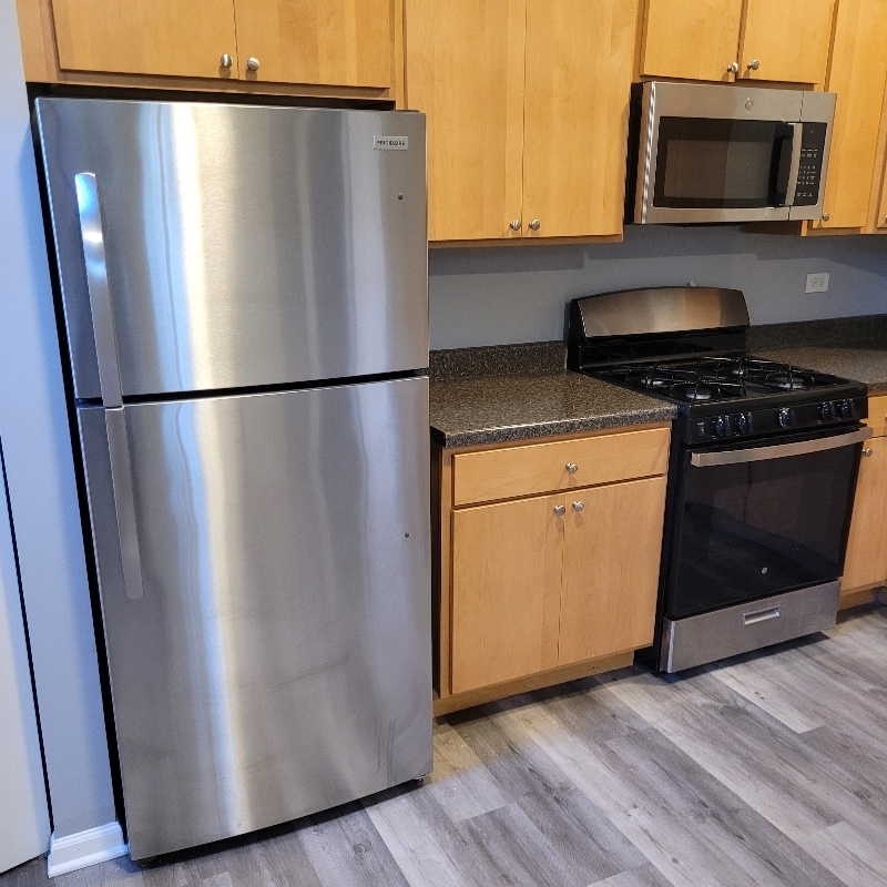 Building Photo - 11611 S Vincennes Ave