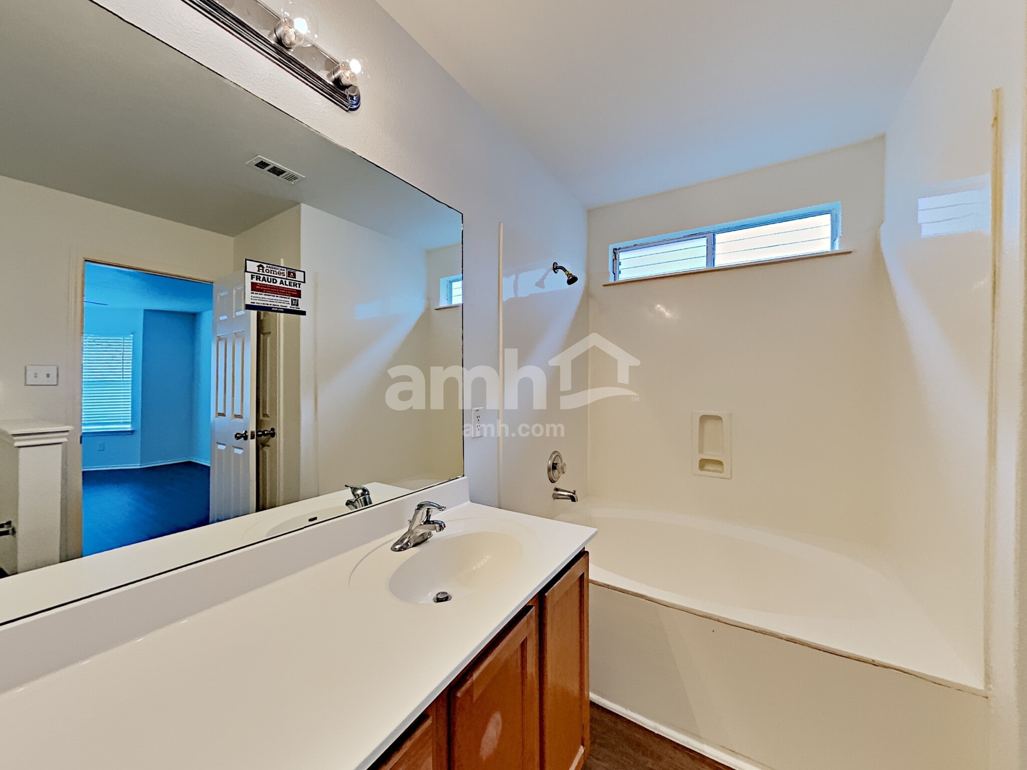 Building Photo - 7322 Blazar Way