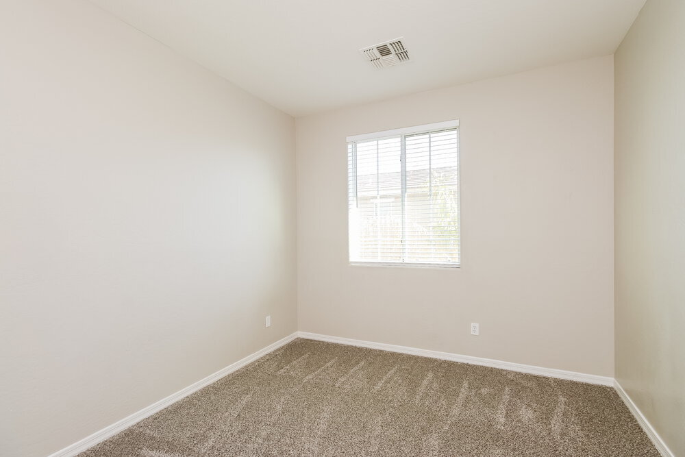 Building Photo - 7509 S 27th Way