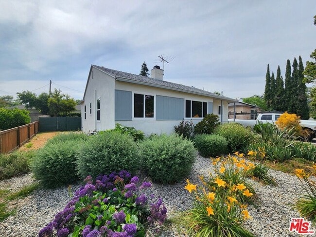 Building Photo - 6639 Chimineas Ave