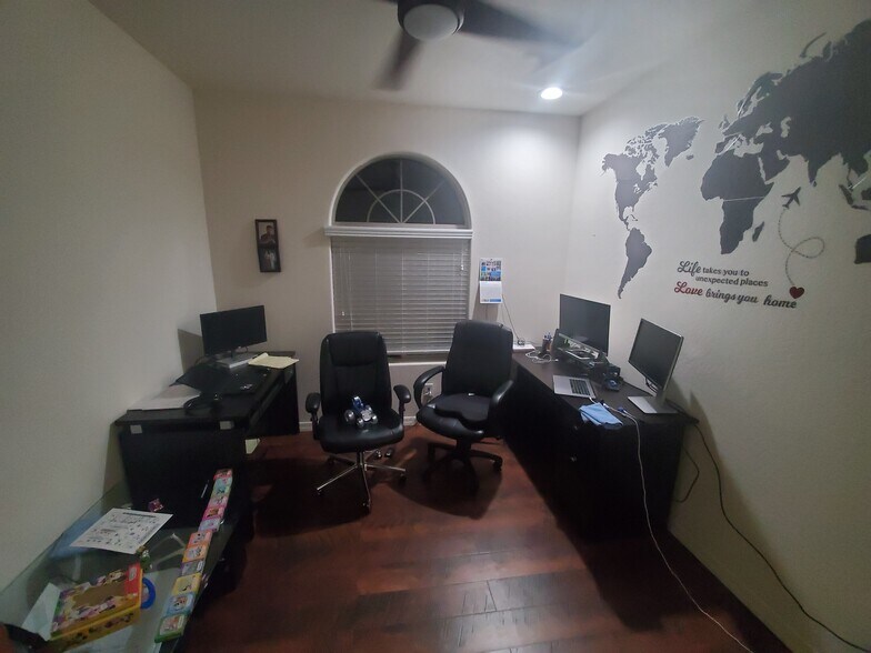 4th bedroom - 22084 N 98th Dr