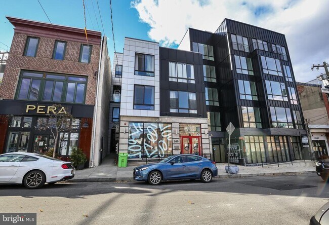 Building Photo - 946 N 2nd St