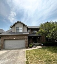 Building Photo - 560 Forest Hill Dr