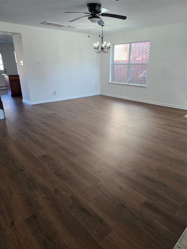 Building Photo - 3506 Lanesborough Dr