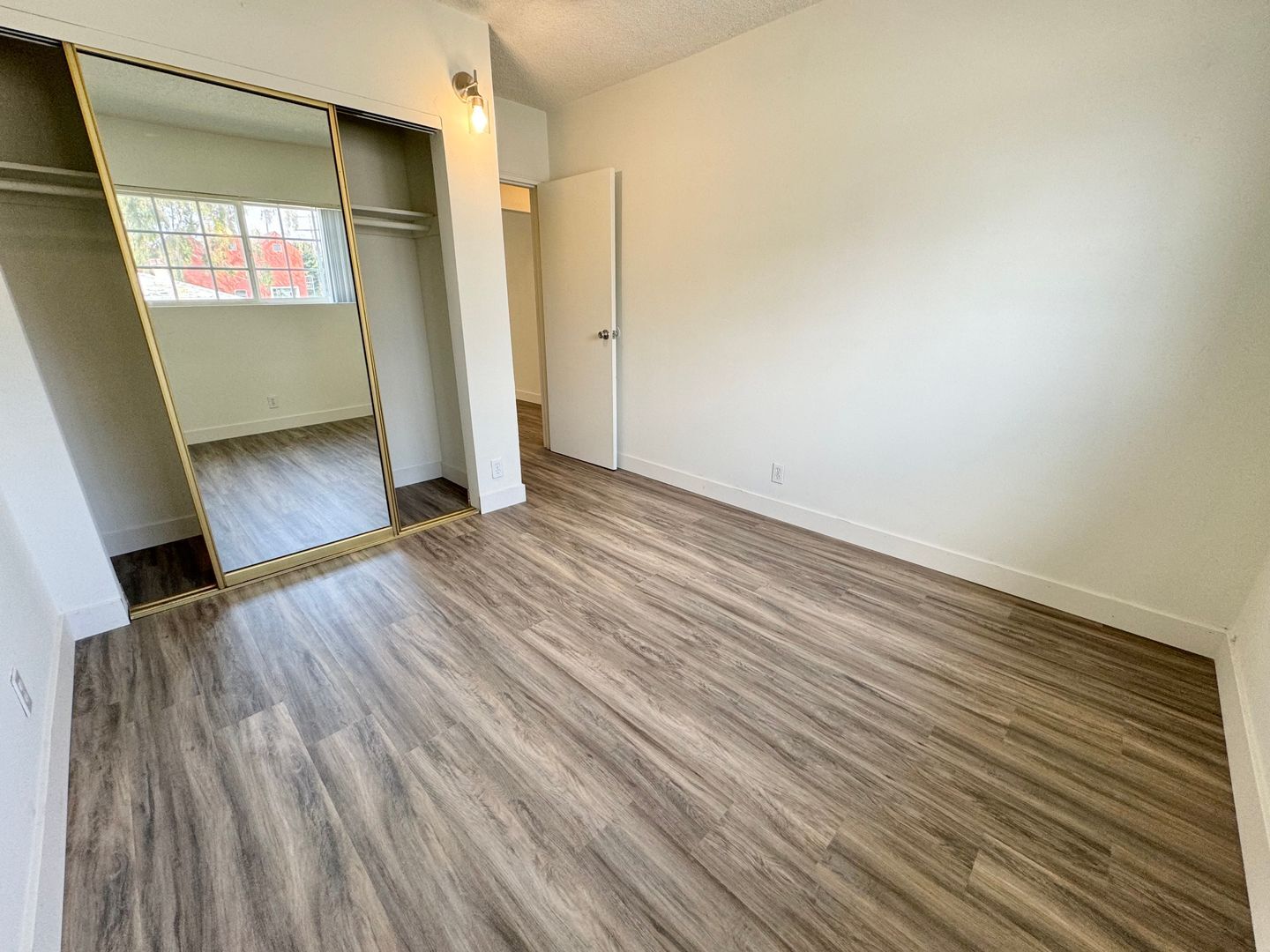 Building Photo - 3631 Midvale Ave