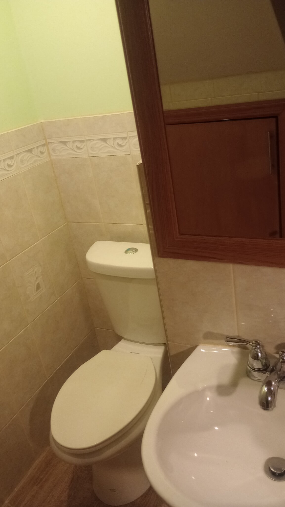 Building Photo - 12 Hillside Ave