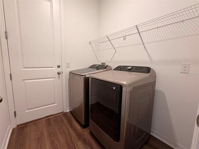 Building Photo - 2272 Derwent Dr