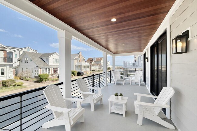 Building Photo - 100 S Frontenac Ave