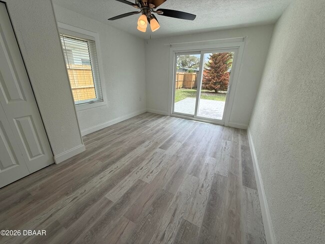 Building Photo - 157 15th St