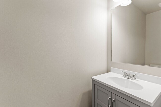 Building Photo - 2-bedroom townhomes, a modern take on apar...