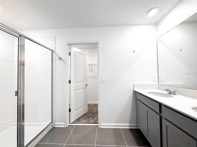 Building Photo - 26159 Feathergrass Cir