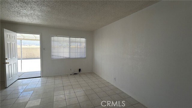 Building Photo - 322 Maxine Ave