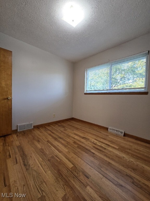 Building Photo - 24387 Lebern Dr