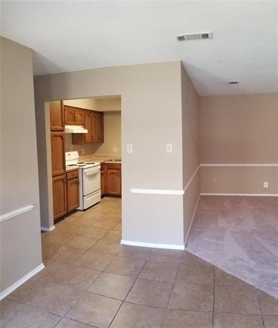 Building Photo - 2327 Woodmont Trail