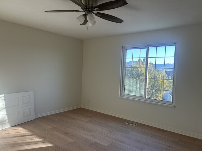 Building Photo - 11562 Cherry Knoll Cir