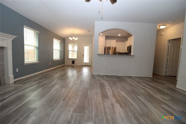 Building Photo - 265 Bethann Dr