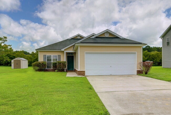 Building Photo - 3 Bedroom 2 Bathroom Live Oak - Richmond Hill