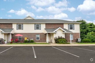 Building Photo - Cedar Glen I