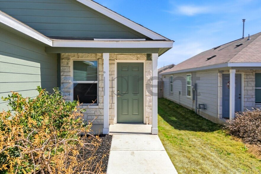 Building Photo - 10106 Ana Hts