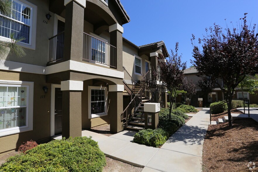 The Landing at Ocean View Hills 455 Dennery Rd San Diego CA 92154