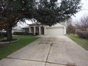 Building Photo - Amazing Pflugerville Home!