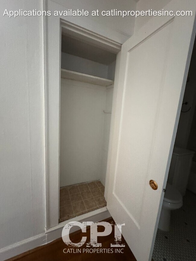 Building Photo - 1529 20th Ave