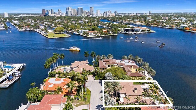 Building Photo - 3 Isla Bahia Dr