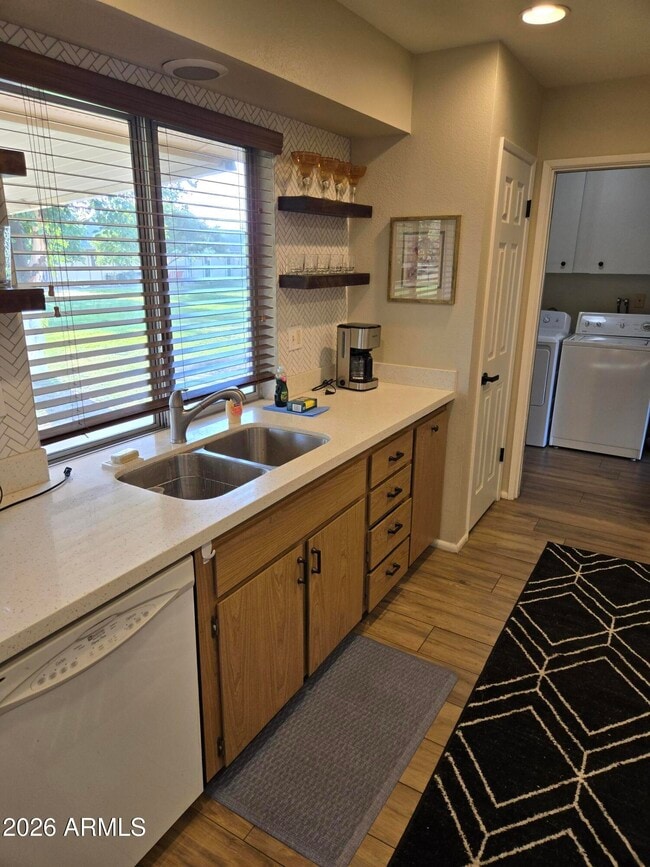 Building Photo - 11029 W CARON Dr