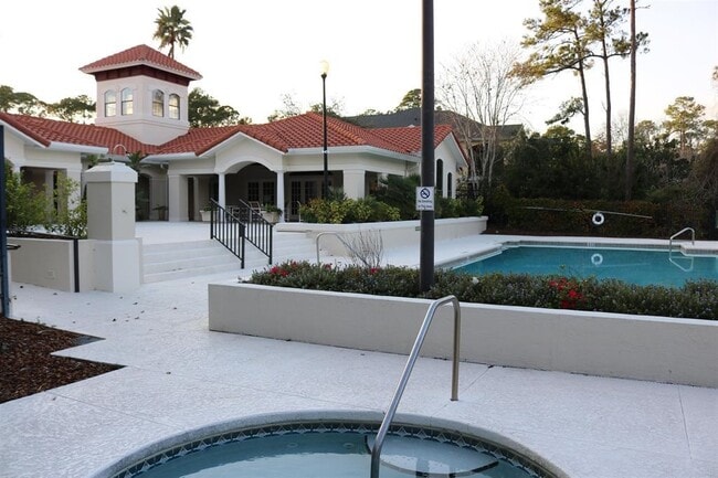 Building Photo - 2431 Vista Cove Rd