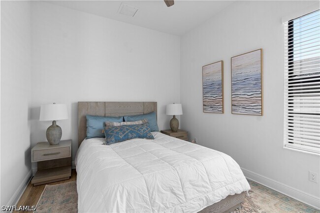 Building Photo - 551 97th Ave N