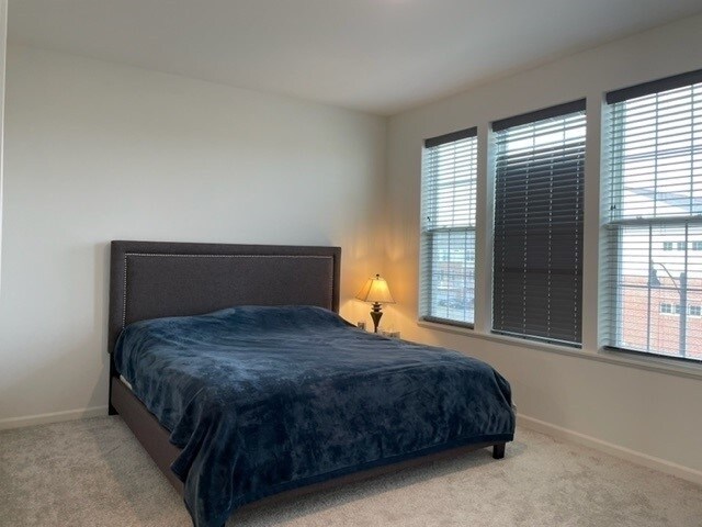 Building Photo - 2924 Reflection Dr