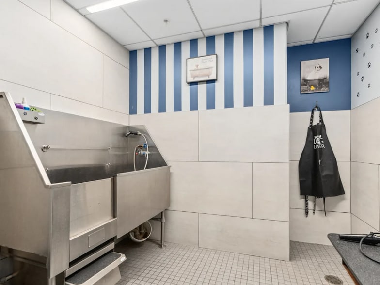 Building Photo - 1369 S Wabash Ave