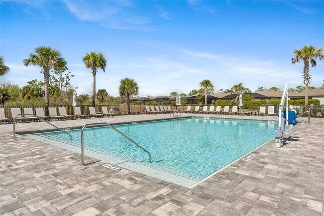 Building Photo - 1536 Saddlewood Cir