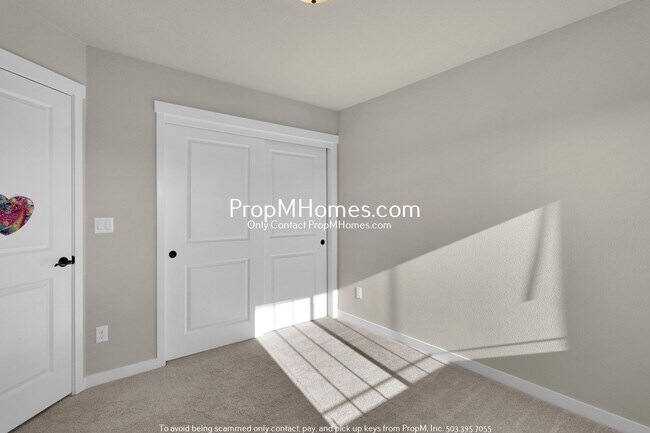 Building Photo - Luxury Four Bedroom Home in Villebois - Co...