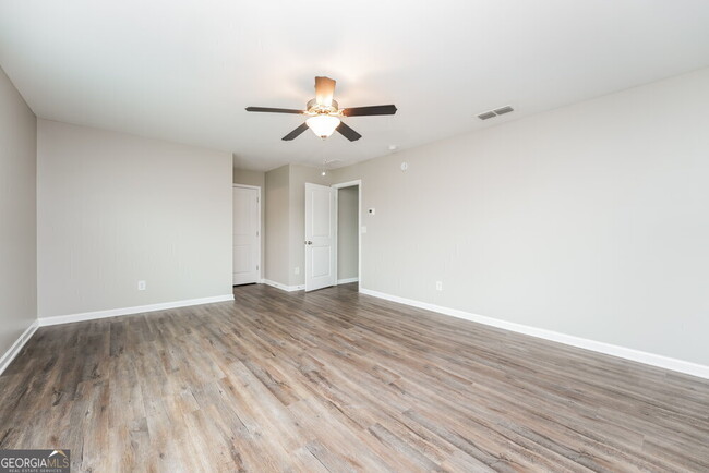 Building Photo - 3740 Newbury Pl
