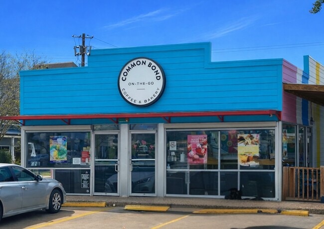 Building Photo - 516 Heights Blvd