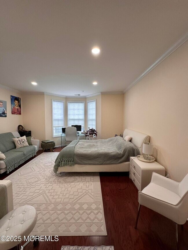 Building Photo - 112 Regency Ct