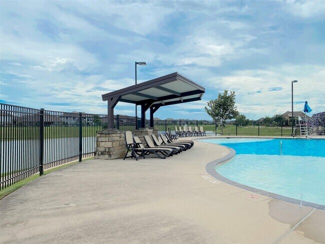Building Photo - 18007 Alora Springs Trace