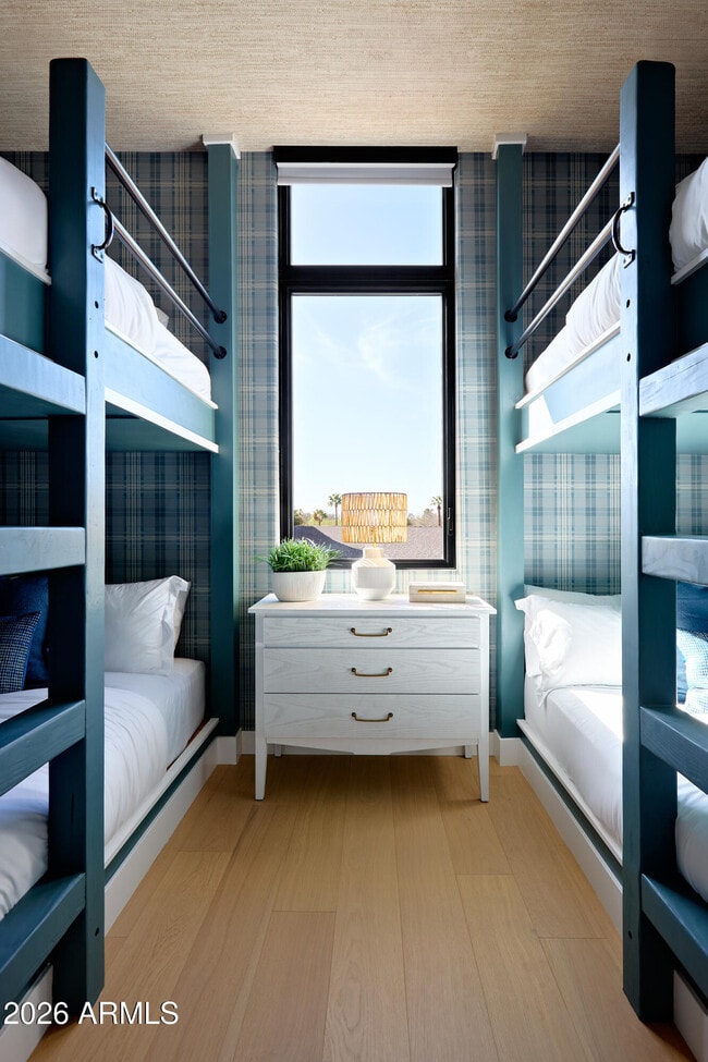 Building Photo - 4207 E Campbell Ave