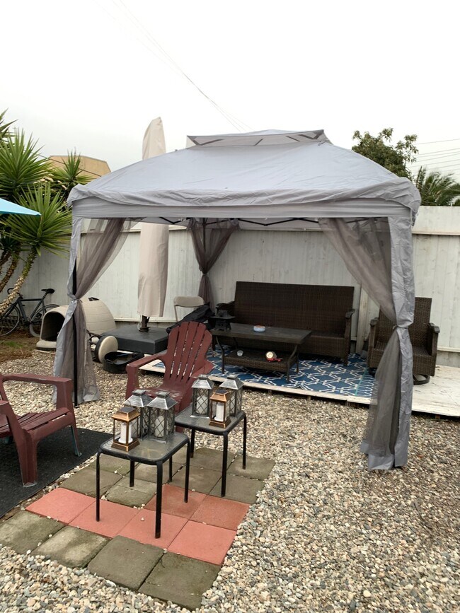 Building Photo - 26025 Cypress St