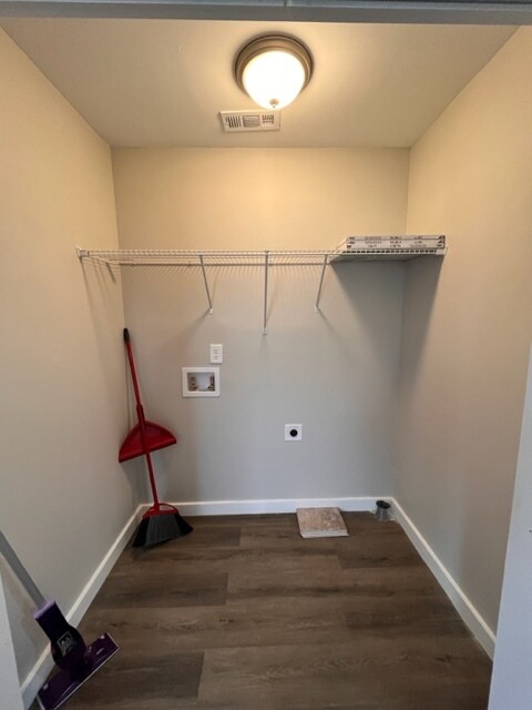 Building Photo - 324 Adams St