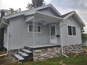 Building Photo - 105 Maher St