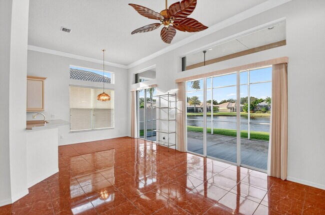 Building Photo - 7145 Veneto Dr