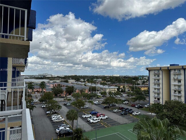 Building Photo - 801 NW 47th Ave