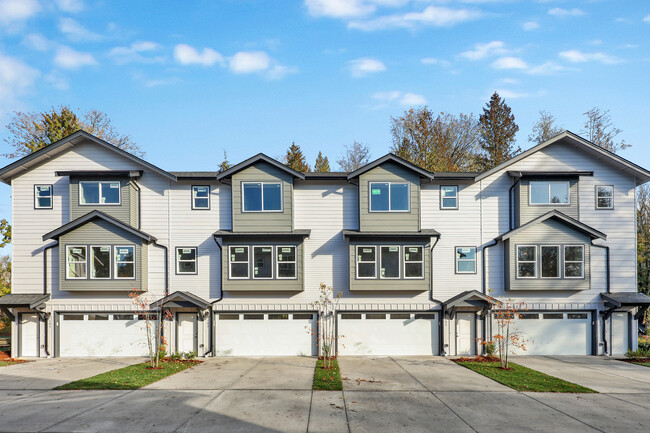 Primary Photo - Town Homes at The Ridge