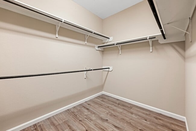 Building Photo - 11429 W Woodmark